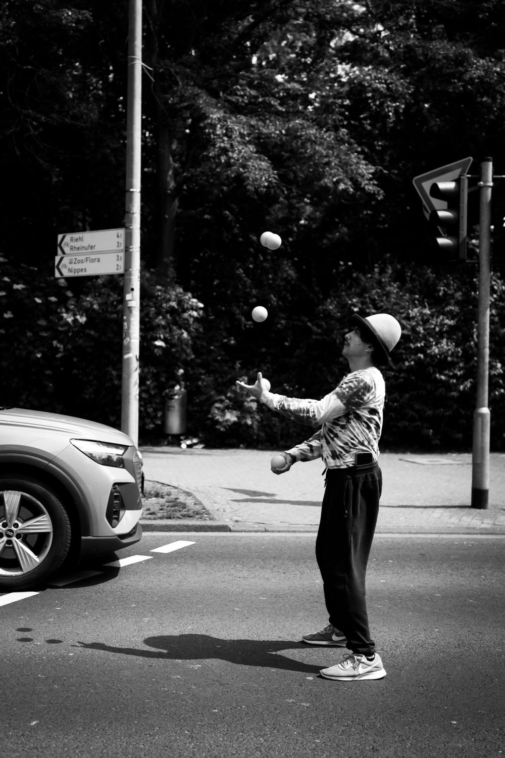 "Traffic Light Circus", Cologne