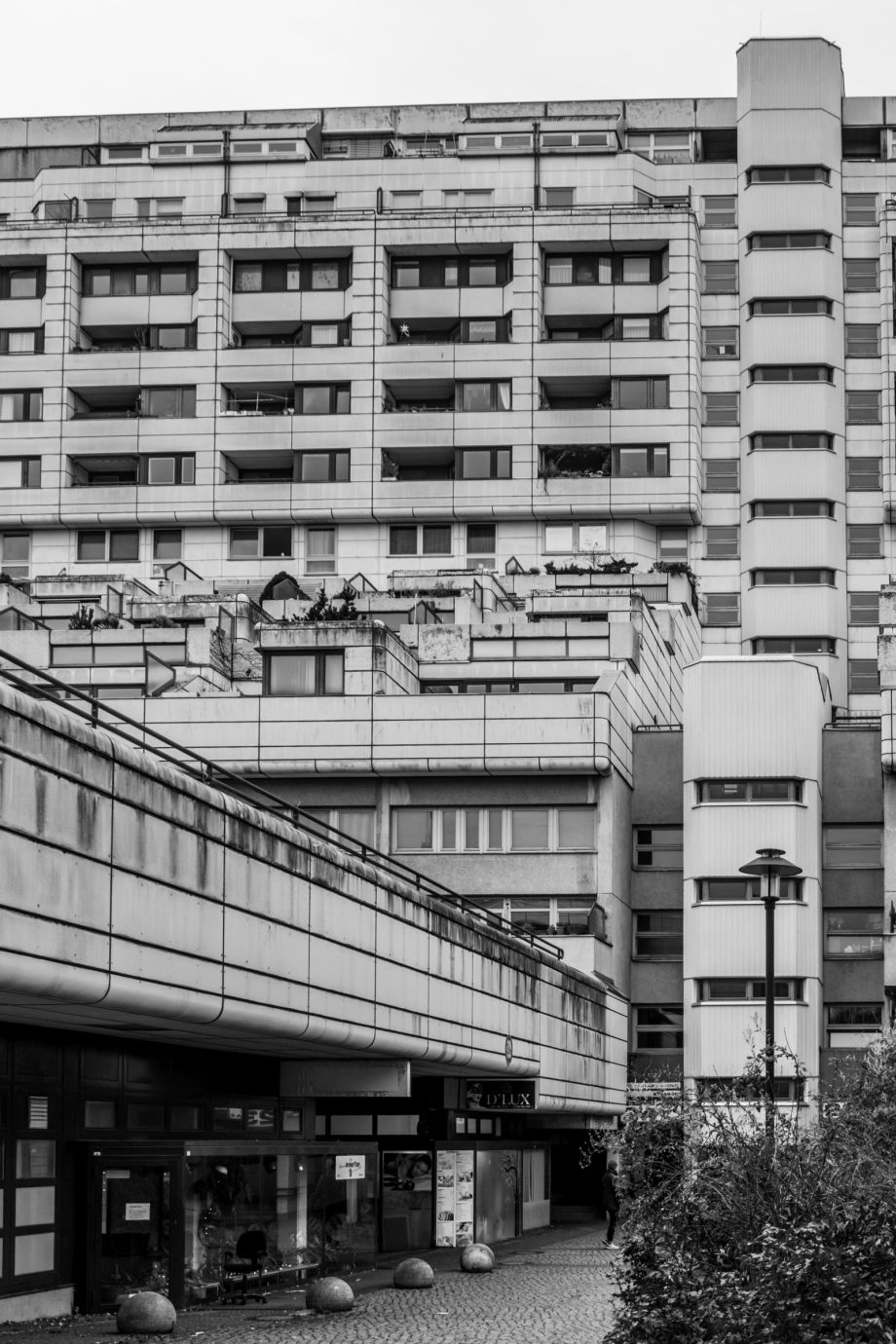 Between the Blocks — Schlangenbader Straße, Berlin