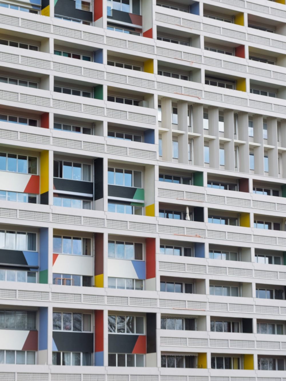 Corbusierhaus in Berlin — architectural photography (Domestic Concrete series)