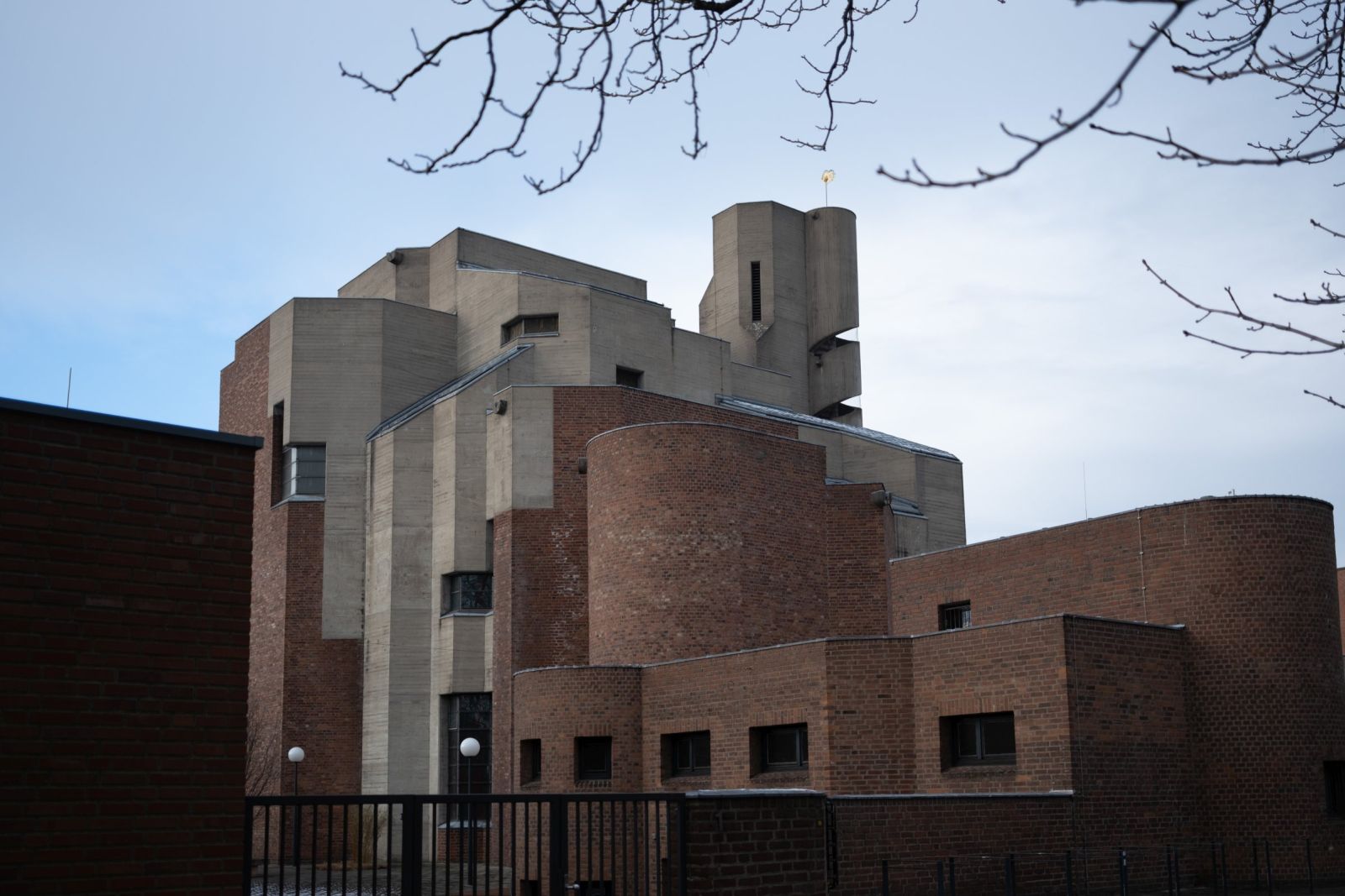 Church of the Resurrection, Cologne-Lindenthal